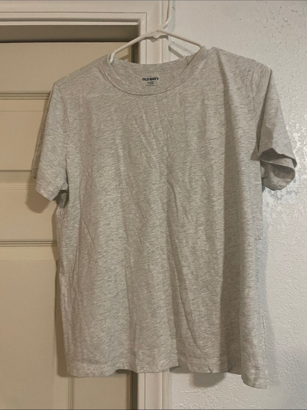 Old Navy Light Gray Short-Sleeve Crew Neck Tee